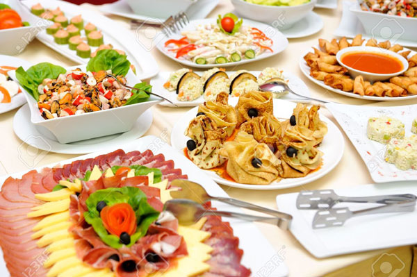 Menu 3 bàn ăn 10 khách